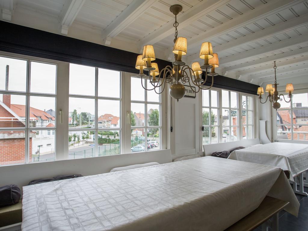 Beautiful Villa 200 Metres From The Sea Koksijde Ngoại thất bức ảnh